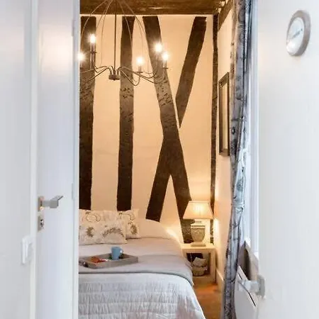 Le Voyage En Isle Apartment *